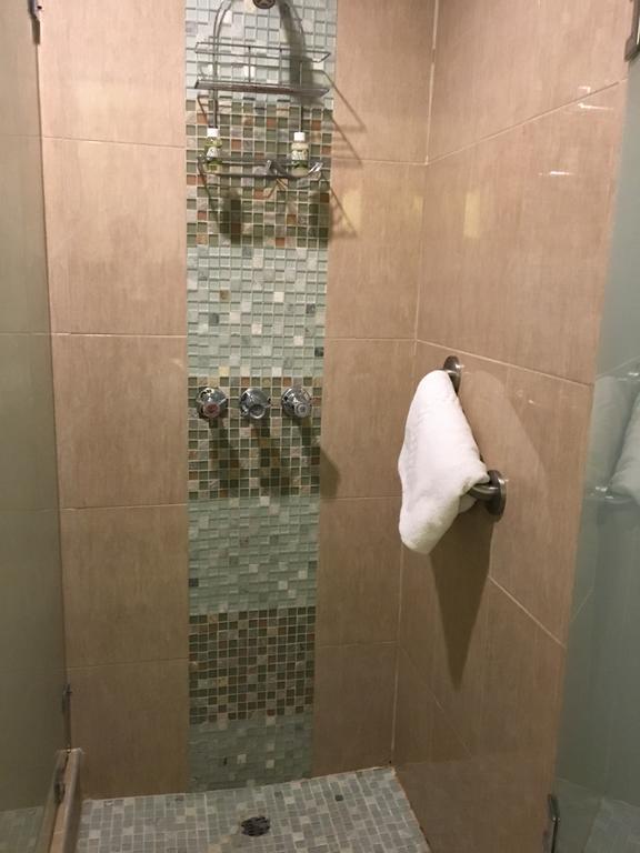 Eden Gardens Wellness Resort & Spa Кингстон Экстерьер фото